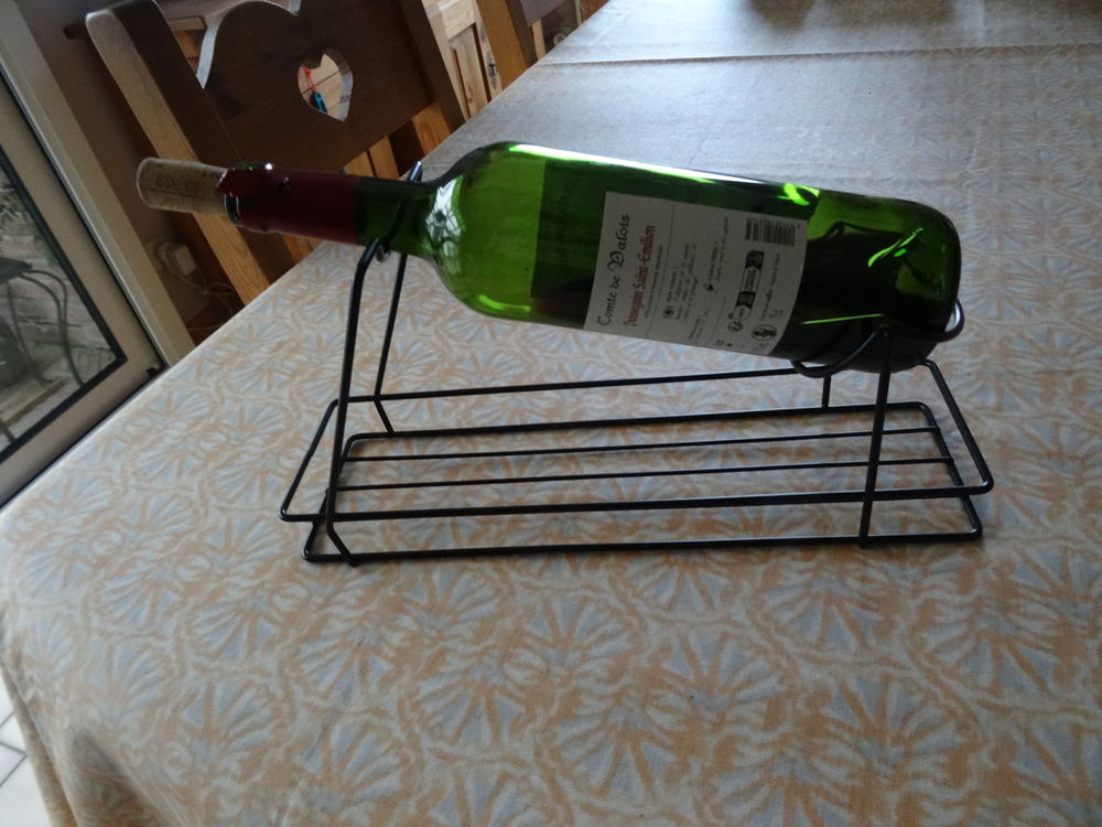 support bouteille de vin Electroménager