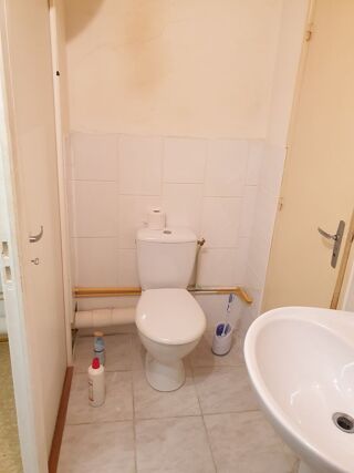  Appartement à louer 2 pièces 45 m²