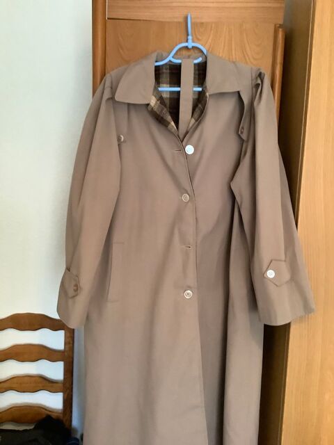 Imperm�able long beige 10 Suresnes (92)