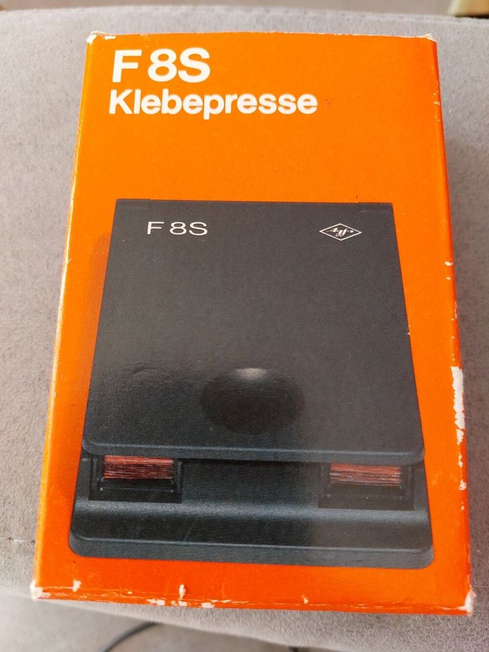 klebepresse f8s automatic colleuse a bande adh&eacute;sive pour fil Photos/Video/TV