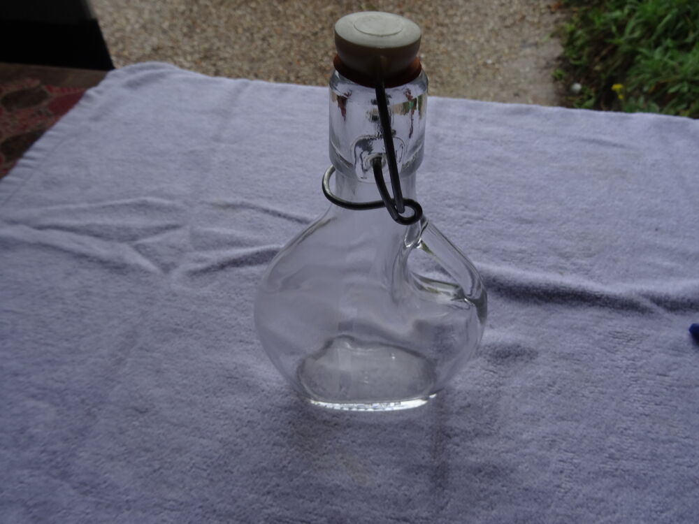 petite bouteille a liqueur Electroménager