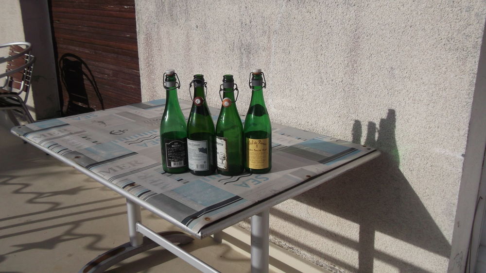 BOUTEILLES CHAMPENOISES (75 cl) Bricolage