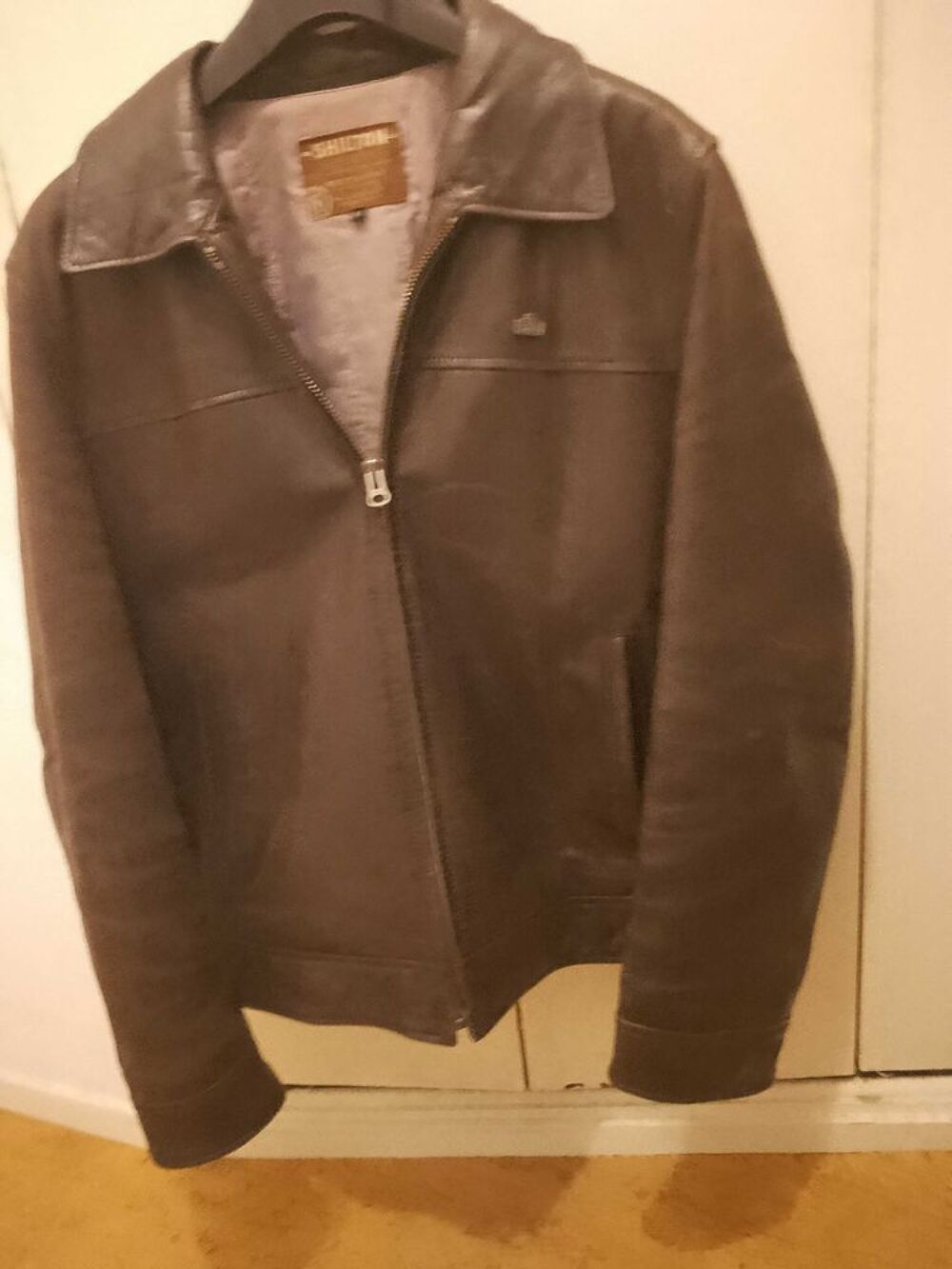 blouson cuir ( Marque Shilton ? Vêtements