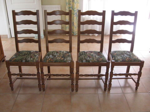 8 Chaises bois assise tissu capitonn neuves 280 Peyruis (04)