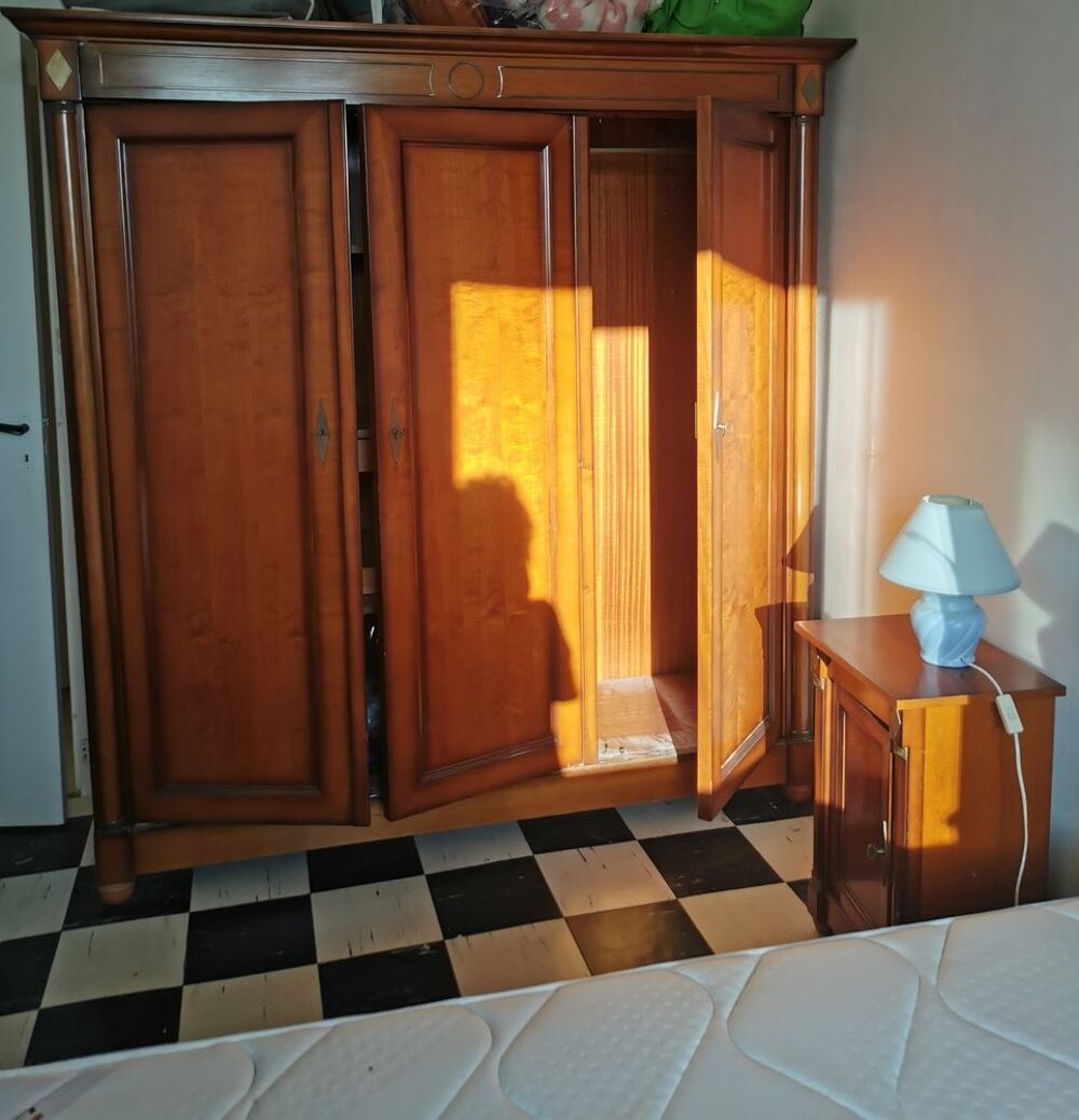 chambre Adulte Compl&egrave;te en merisier Meubles