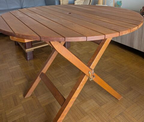 Table de jardin en bois pliable 80 Caluire-et-Cuire (69)
