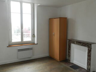  Appartement à louer 2/3 pièces 50 m² Charleville-mézières
