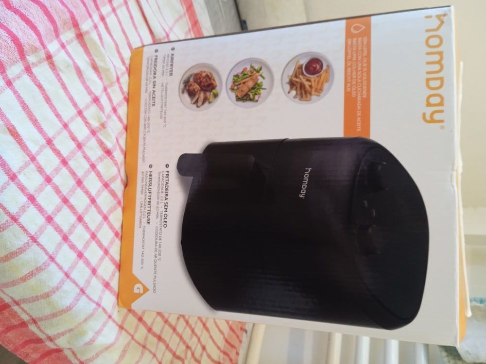 Friteuse neuf &agrave; cuisson sans huile. Electromnager