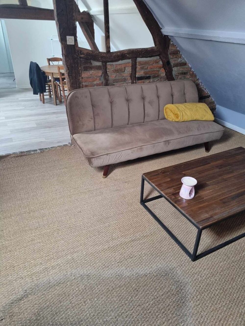 Location Appartement Type 2  de 40 m² 60360 CREVECOEUR LE GRAND Crèvecœur-le-grand