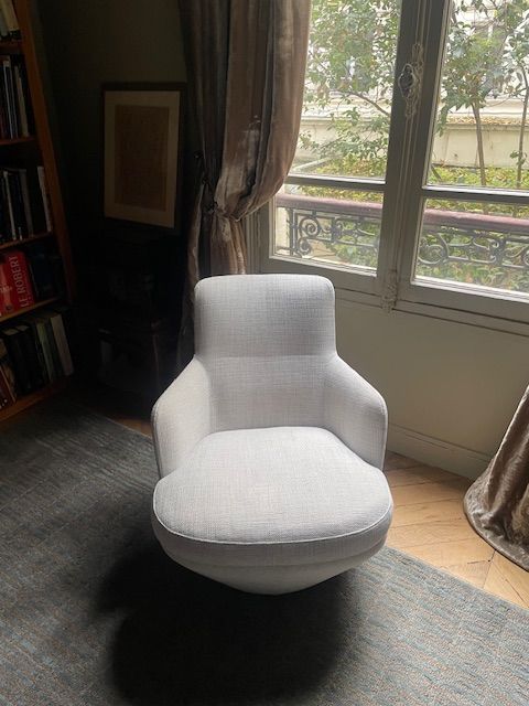 Paire de fauteuils pivotants 950 Paris 5 (75)