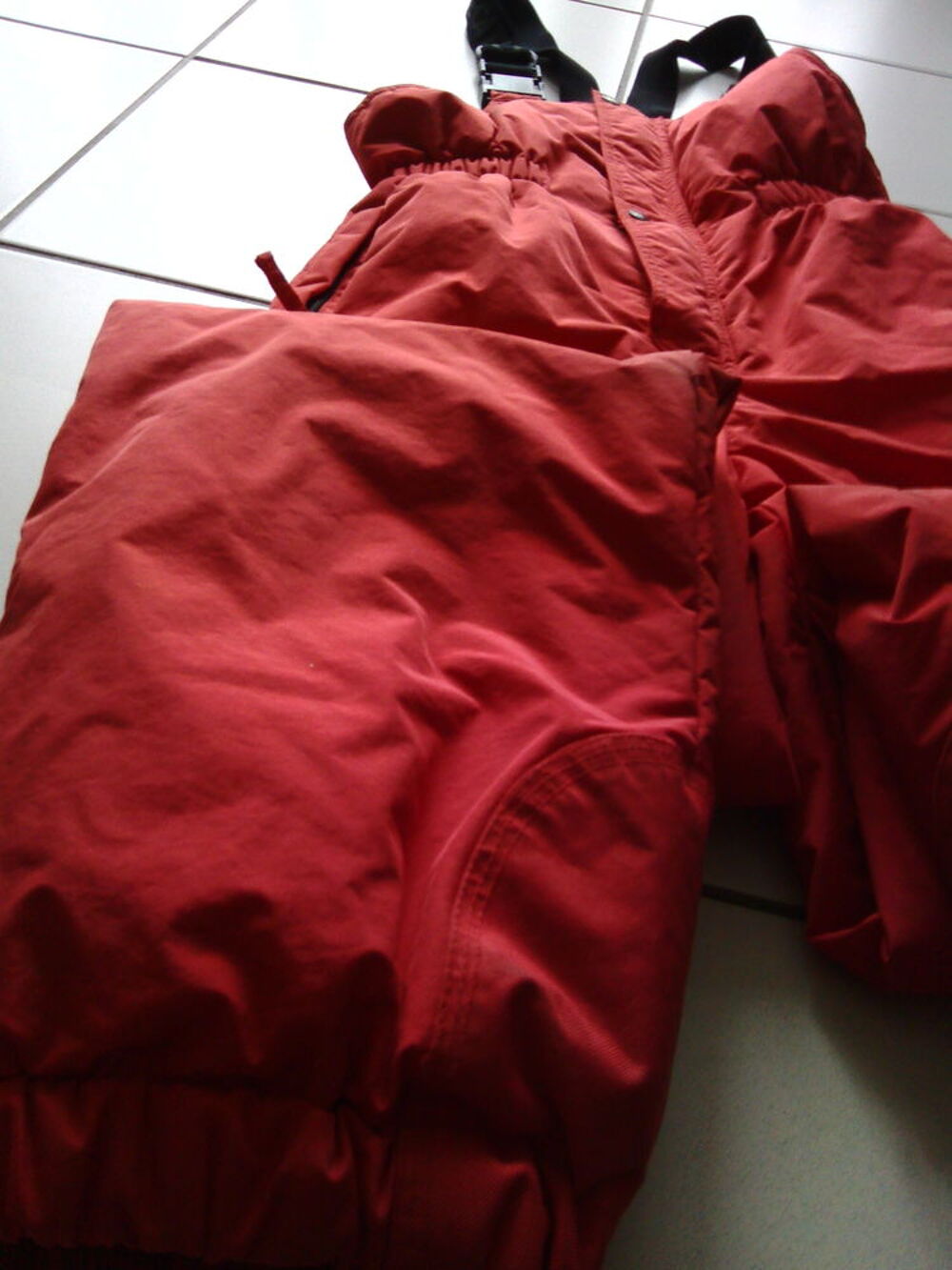 salopette ski 14/16ans ou 34/36 taille femme Sports