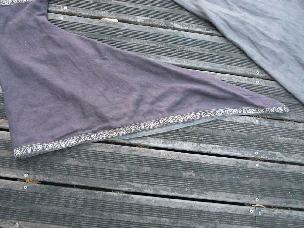 Robe m&eacute;di&eacute;vale Vêtements