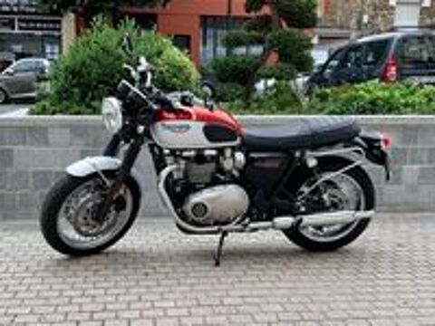 TRIUMPH 2020 occasion 83210 La Farl&egrave;de