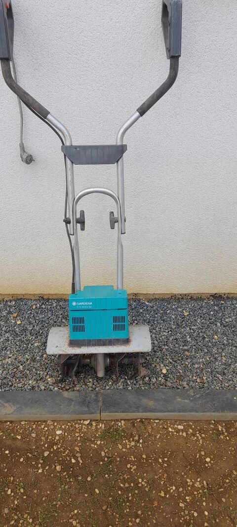 motobineuse Gardena 10 Saint-Mdard-en-Jalles (33)