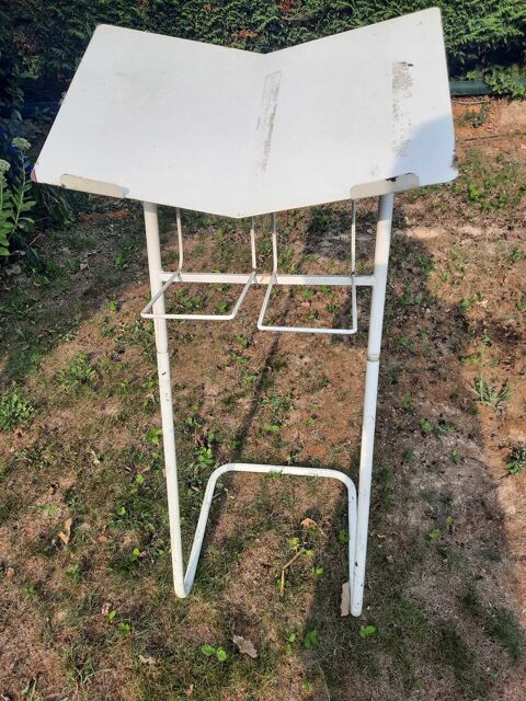 pupitre  pour conf�rence ou lecture ou exposition 28 Caug� (27)