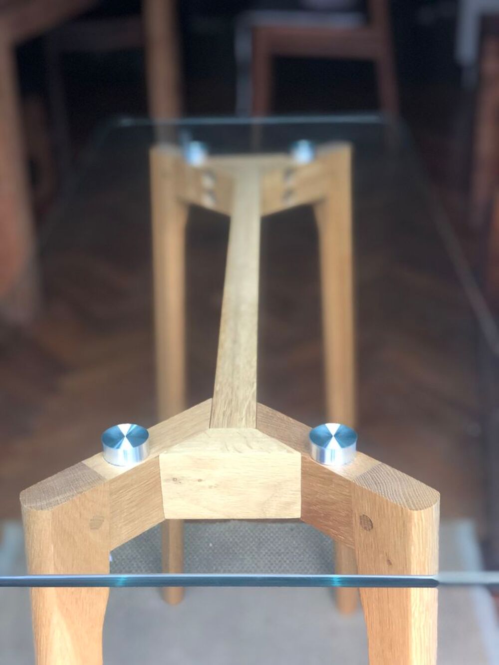  une console en verre tremp&eacute; Maison du Monde Décoration