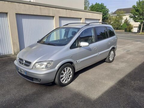 Opel Zafira 2.2 DTI - 125 Disneyland 2004 occasion Ch&acirc;teauroux 36000