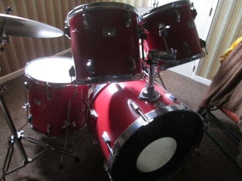 Batterie TAMA SWINGSTAR Made in japam 600 Castres (81)