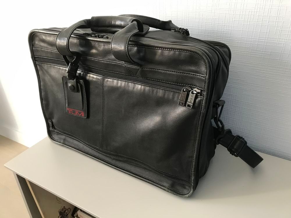 SAC DE VOYAGE TUMI EN CUIR Maroquinerie