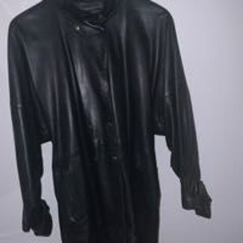 BLOUSON CUIR  femme  tr�s souple noir(ou jeune homme ) SPORT T.42 70 Cannes (06)