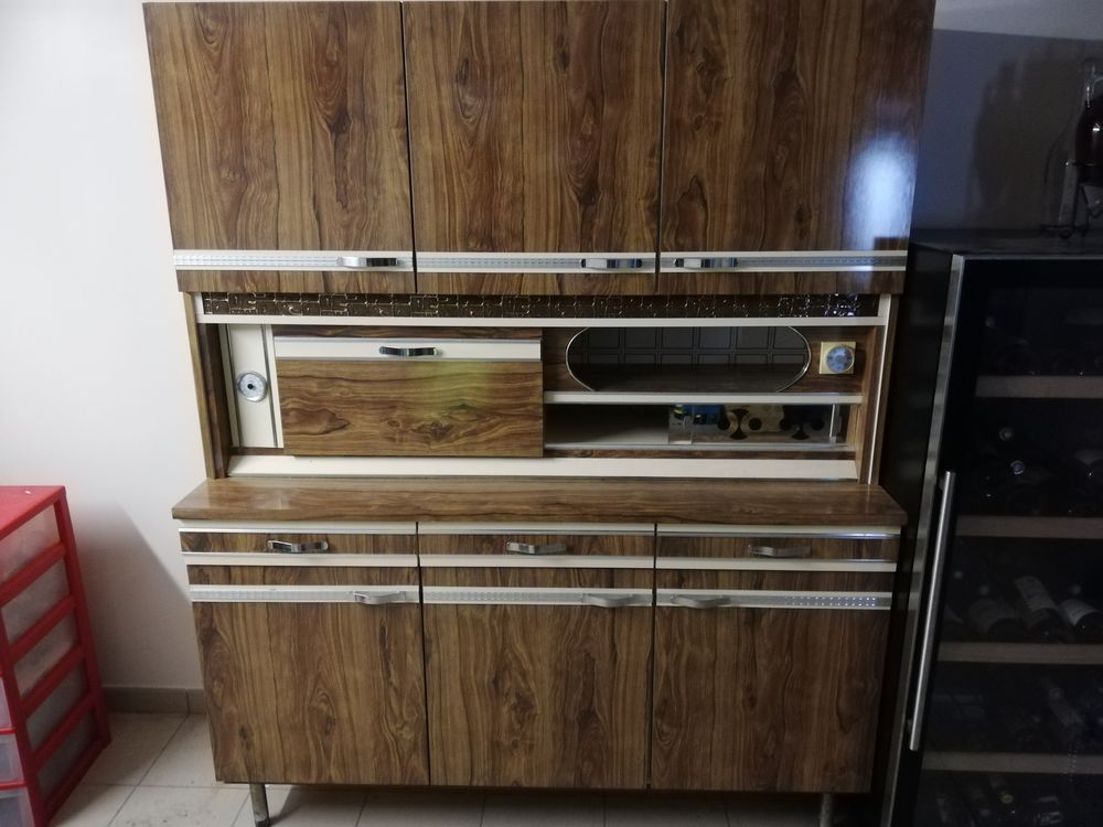 Buffet cuisine vintage en formica marron Meubles