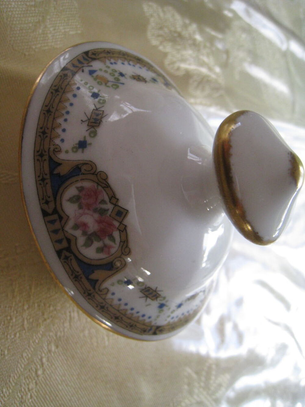 Sucrier 1952 Raynaud. A Limoges France Cuisine
