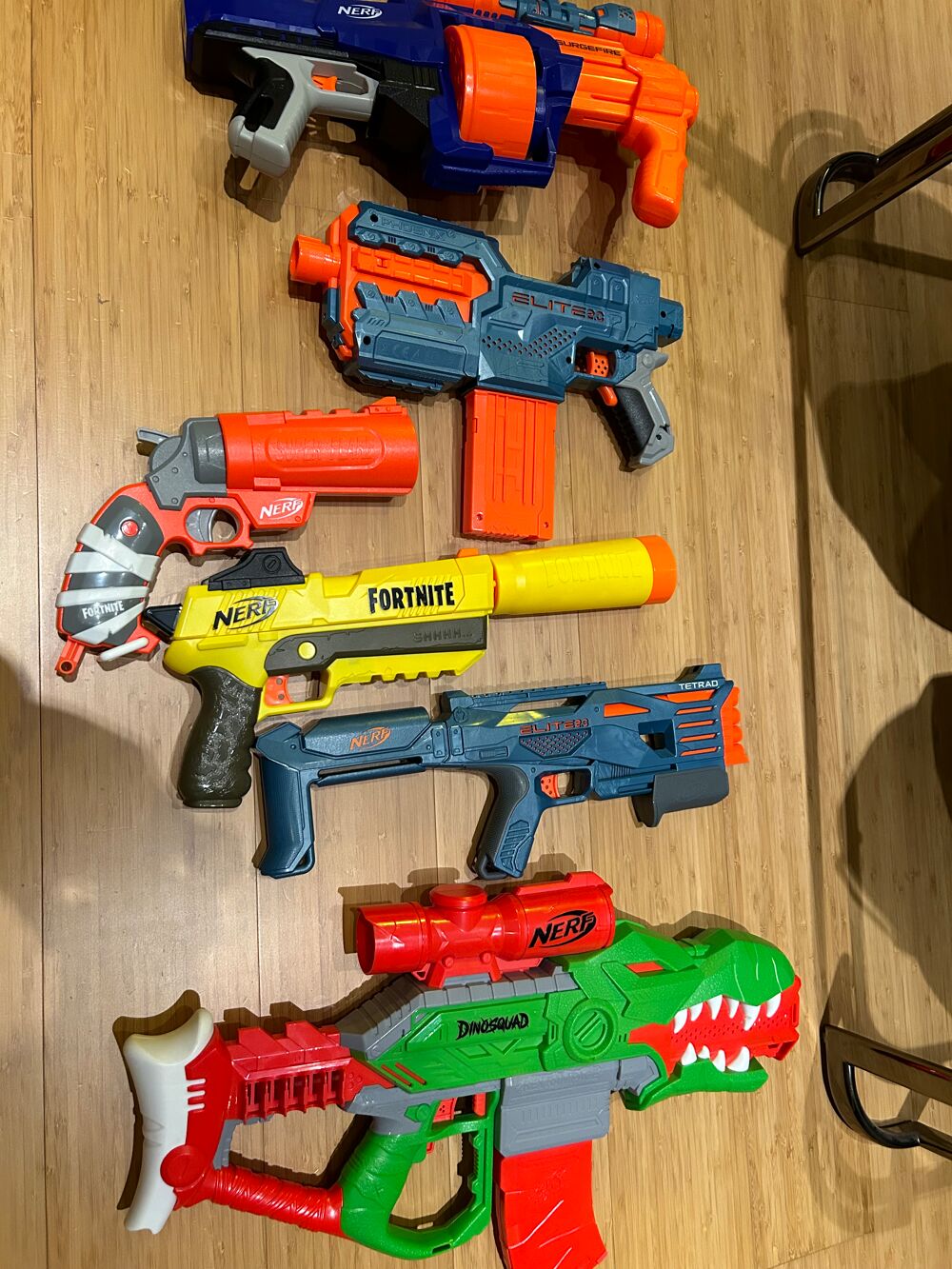 ensemble jouet nerf Jeux / jouets
