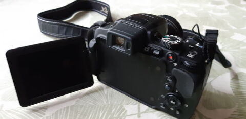 appareil photo bridge 250 Azay-sur-Indre (37)