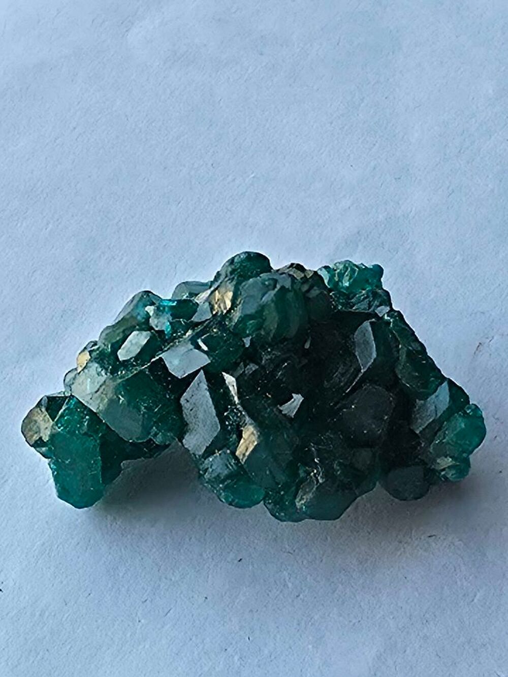 Sp&eacute;cimen Dioptase Vert Emeraude Intense-Cristal Brut 
