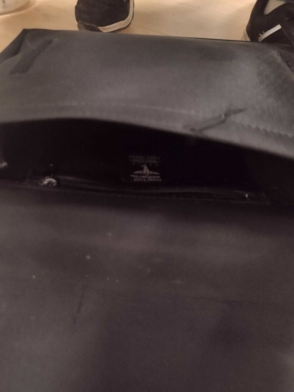 Sac marque Viahero dimension 35 cm x 35 cm Maroquinerie