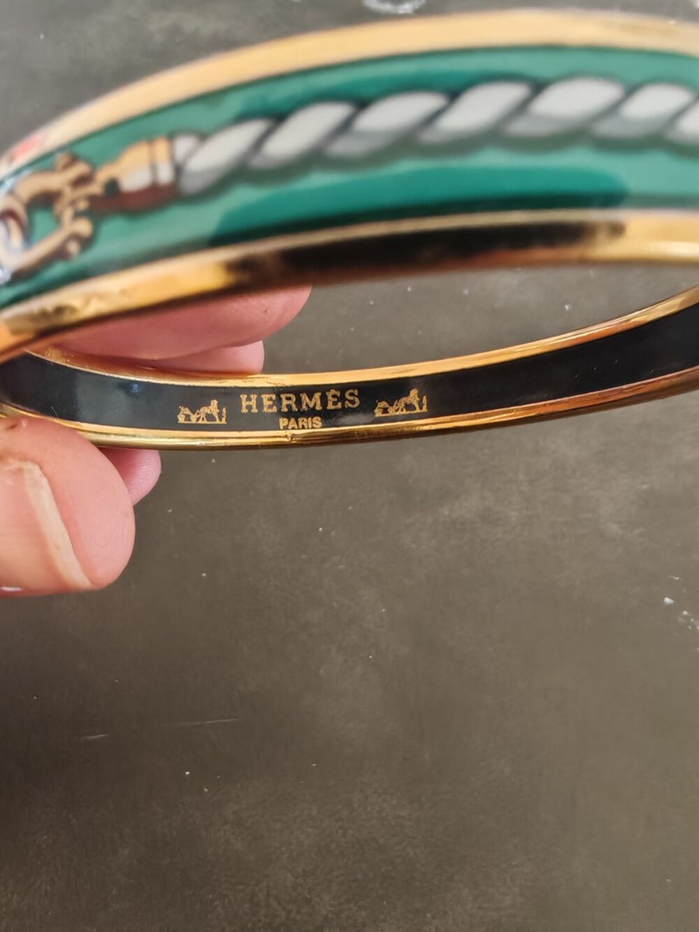 Bracelet &eacute;maill&eacute; Herm&egrave;s vert et dor&eacute; Bijoux et montres