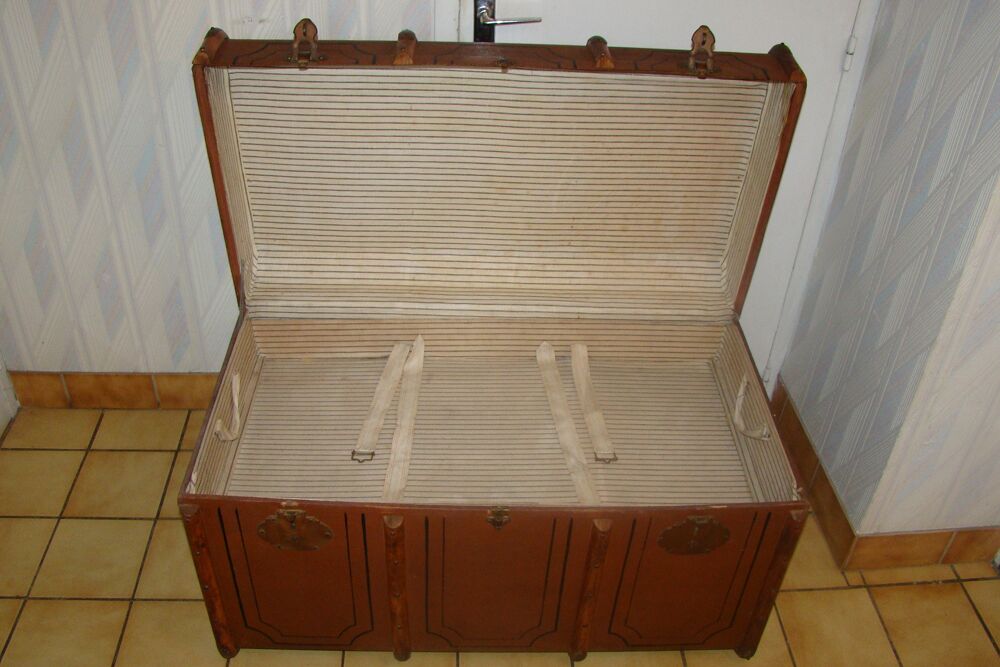 Grande malle de voyage ancienne Epoque 1900 Meubles