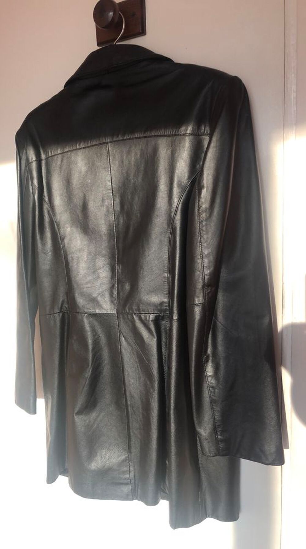veste femme en cuir v&eacute;ritable Vêtements