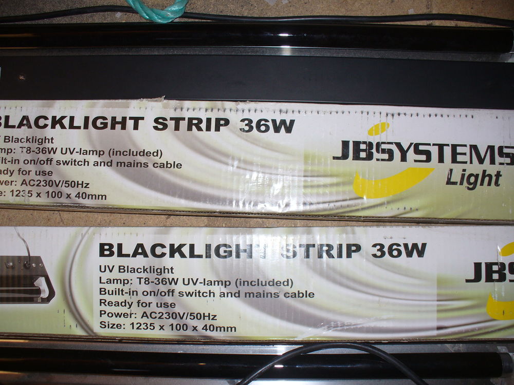 Rampes de lumi&egrave;res noires Ultra violet Instruments de musique