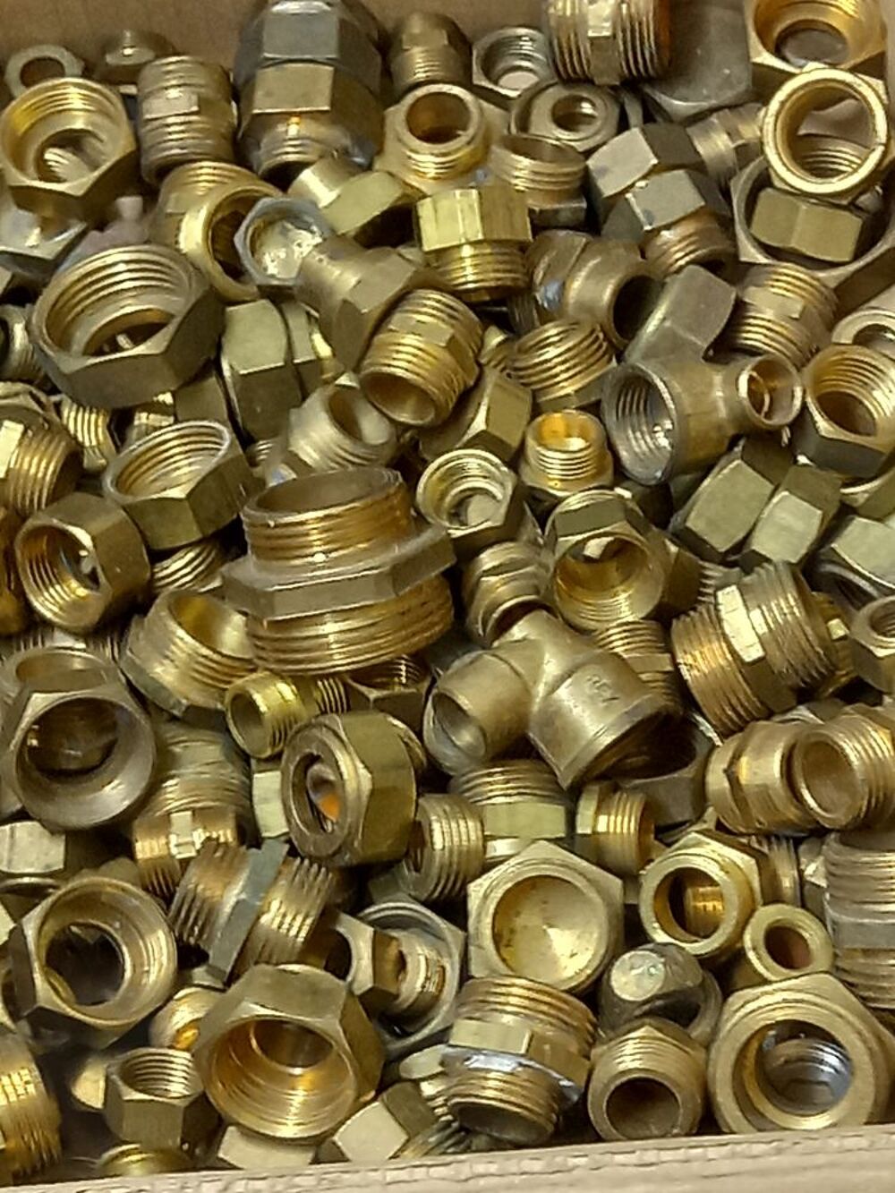 lot important de raccords en plomberie Bricolage