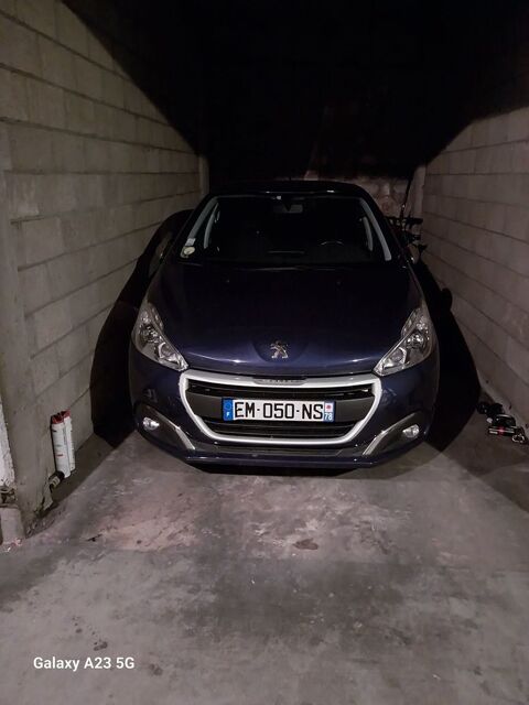 Peugeot 208 1.6 BlueHDi 75ch BVM5 Style