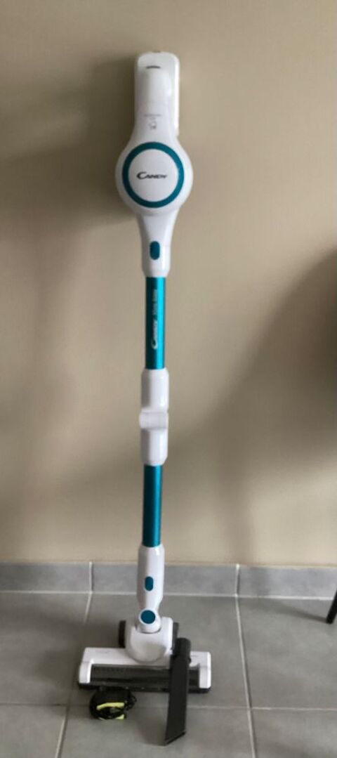 Aspirateur sans fil candy 60 Strasbourg (67)