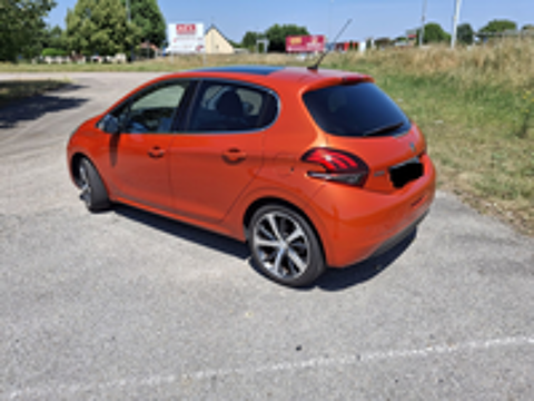 208 1.2 PureTech 110ch S&S BVM5 Allure 2016 occasion 27940 Villers-sur-le-Roule
