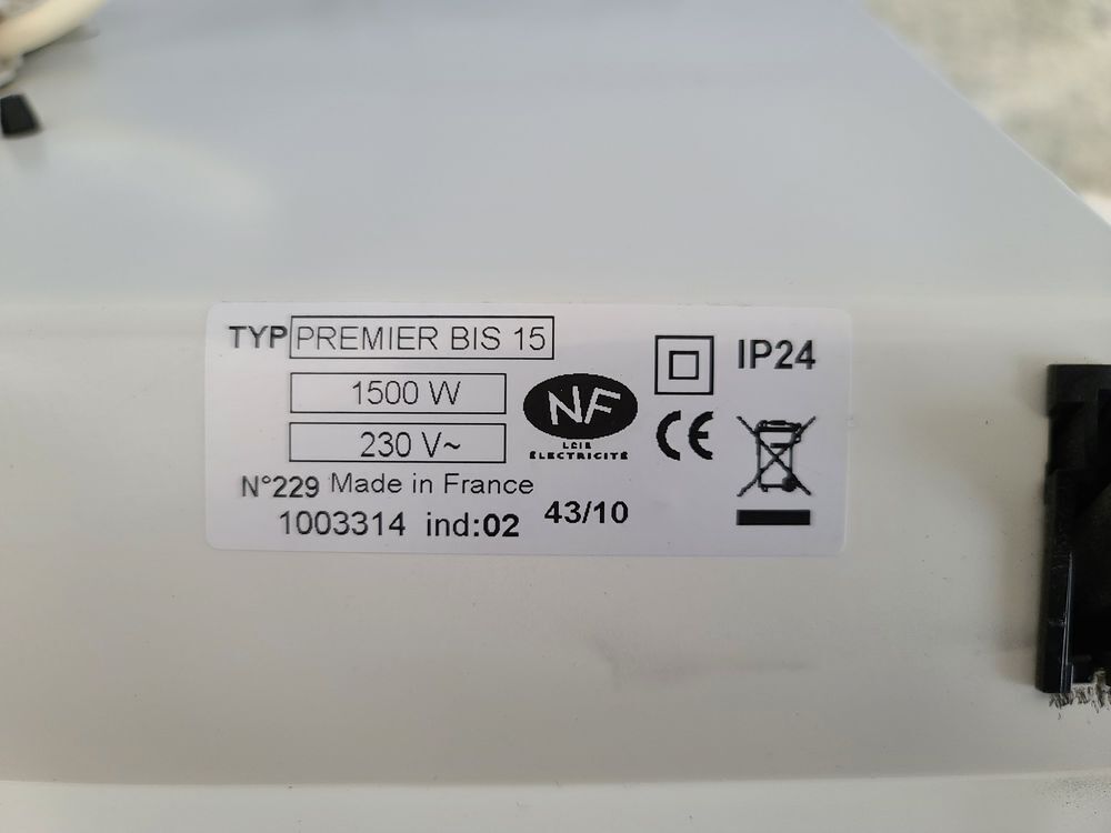 RADIATEUR &Eacute;LECTRIQUE RAYONNANT 1500 w Electroménager