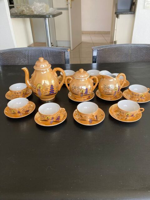 Vaisselle. 70 Carqueiranne (83)