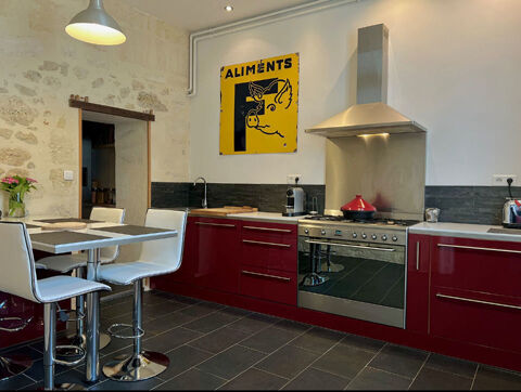   Av  maison en pierre Maison - 7 pi�ce(s) - 168 m�