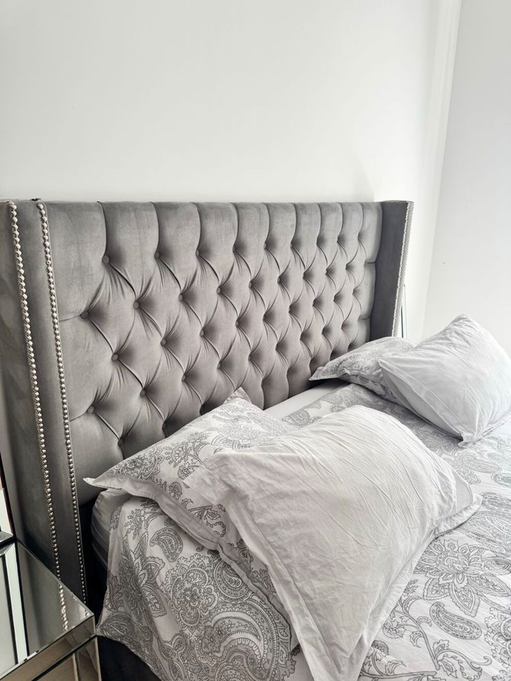 chambre compl&egrave;te Meubles