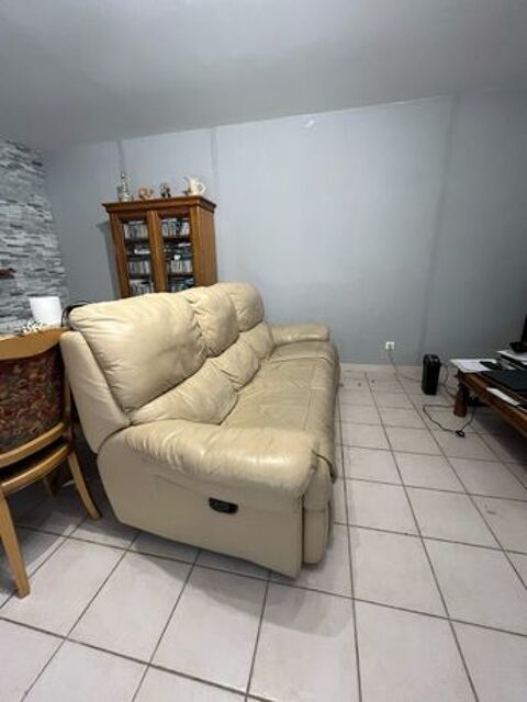 Canap de relaxation. 500 Saint-Jean-Lasseille (66)