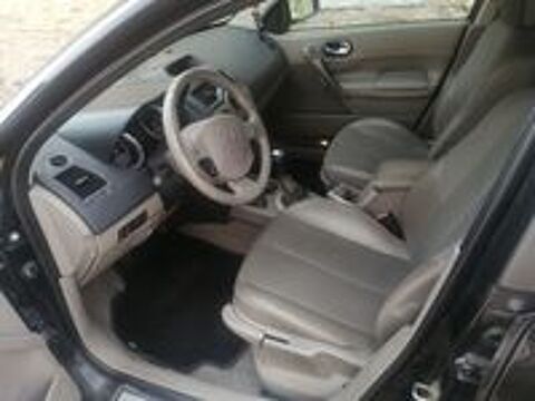 M&eacute;gane II M&eacute;gane 1.9 dCi 120 Confort Authentique 2003 occasion 89480 Andryes