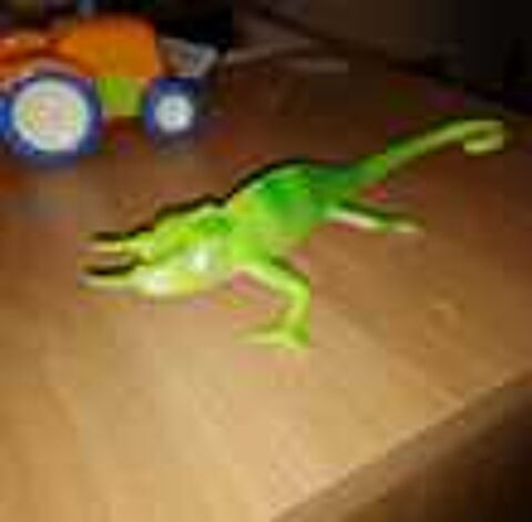 ENSEMBle de dinosaures d&eacute;coratifs Dcoration