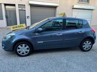 Clio III Clio 1.5 dCi 85 eco2 Dynamique 2009 occasion 42700 Firminy