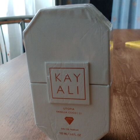 Parfum KAYALI 21 
50 Clermont-Ferrand (63)