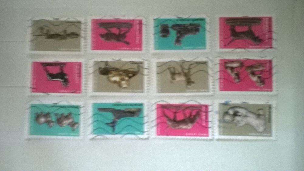 Timbres s&eacute;rie compl&egrave;te auto adh&eacute;sif 