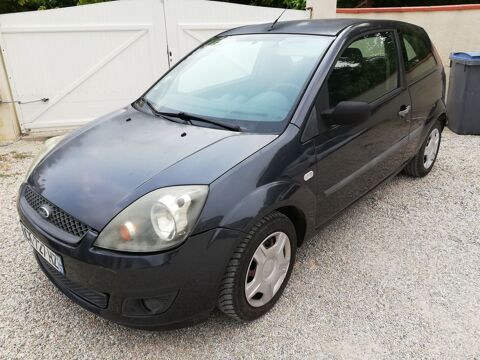 Ford Fiesta 1.3i Ambiente 2006 occasion Montauban 82000