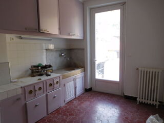  Appartement à louer 4 pièces 80 m²